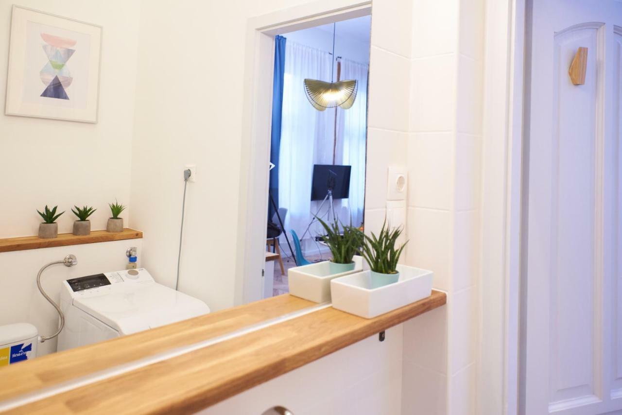 דירות בודפשט Self Check-In Cozy Stylish Flat By Vaci Street מראה חיצוני תמונה