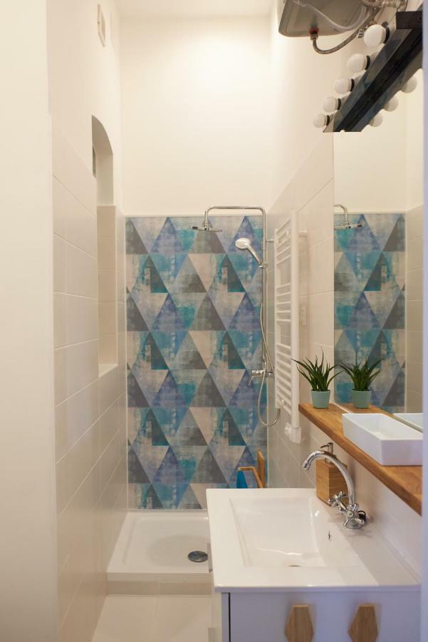 דירות בודפשט Self Check-In Cozy Stylish Flat By Vaci Street מראה חיצוני תמונה